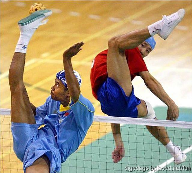 kung+fu+volley.jpg - Q. What's the difference between an aerobics instructor and a dentist? A. A dentist lets you sit down while he hurts you
