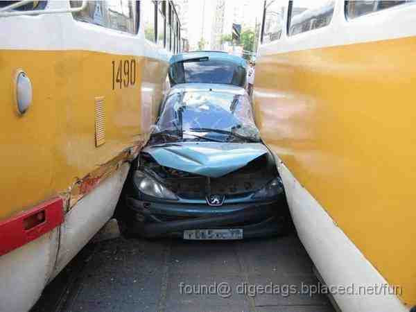 kuscheln+mit+strassenbahn.jpg